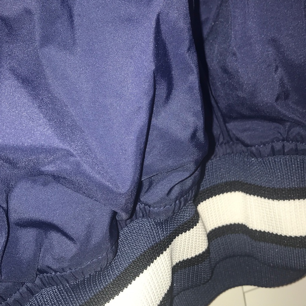 VINTAGE 80s Style Pullover Windbreaker - Picture 2 of 3